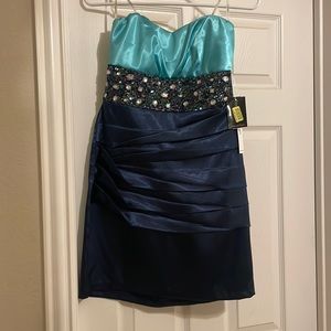 NWT juniors strapless formal blue dress